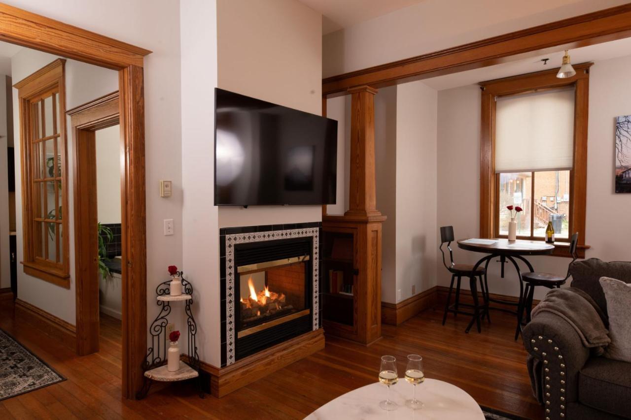 Riverboat Suites 加利纳 外观 照片