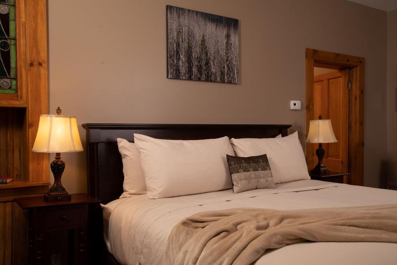 Riverboat Suites 加利纳 外观 照片