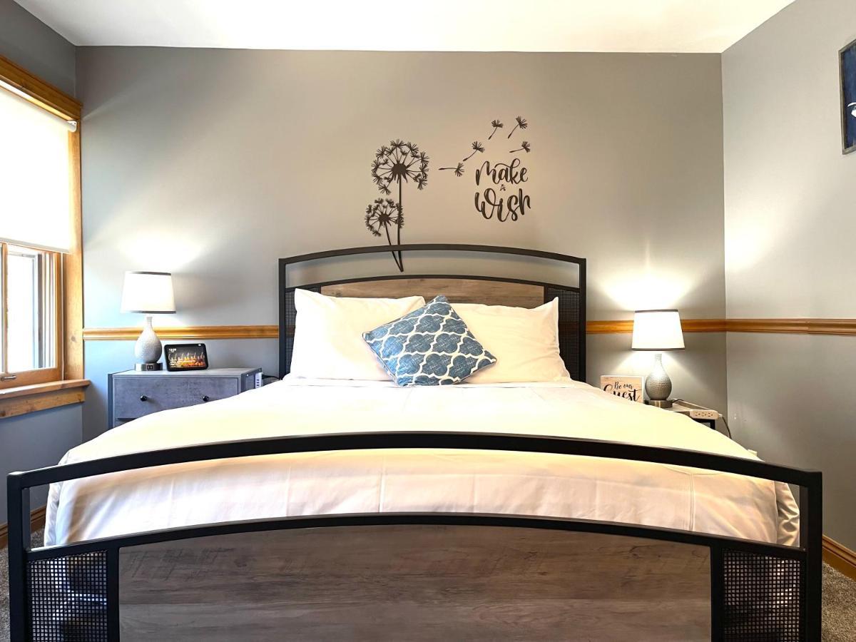 Riverboat Suites 加利纳 外观 照片