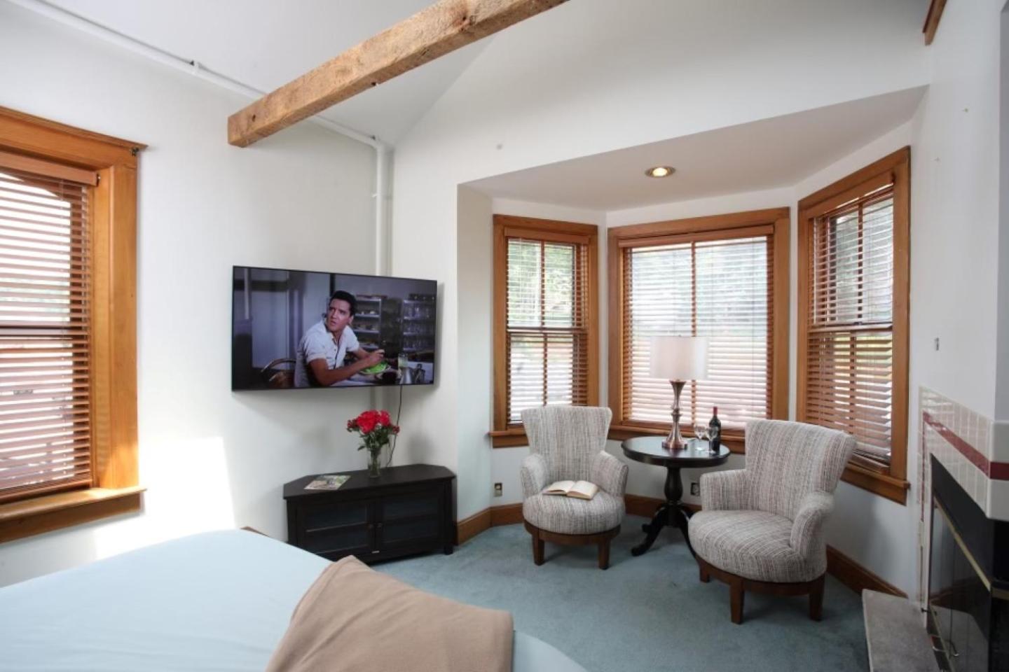 Riverboat Suites 加利纳 外观 照片